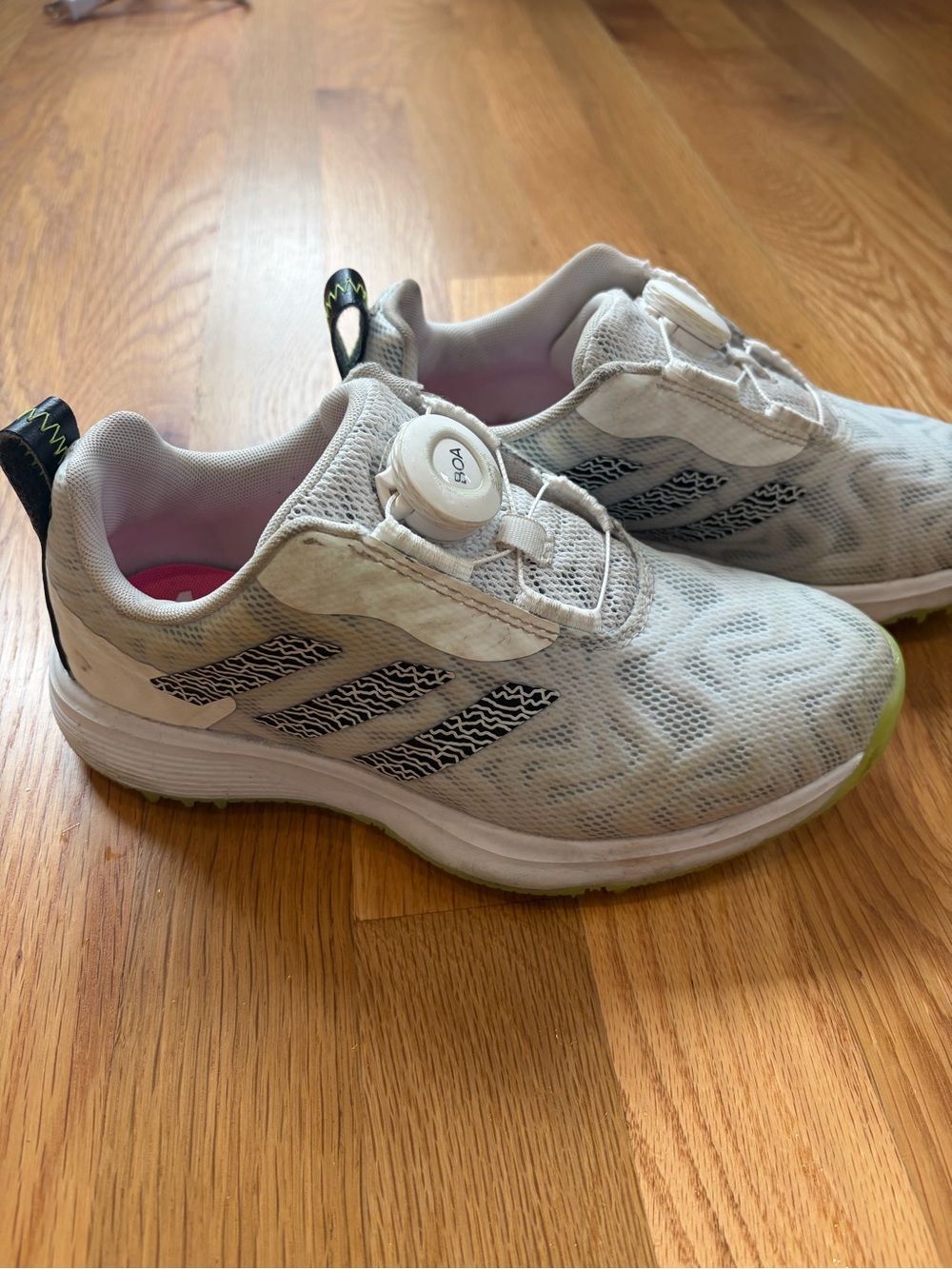 Adidas kids size 2.5 White BOA easy on/off golf shoes GUC